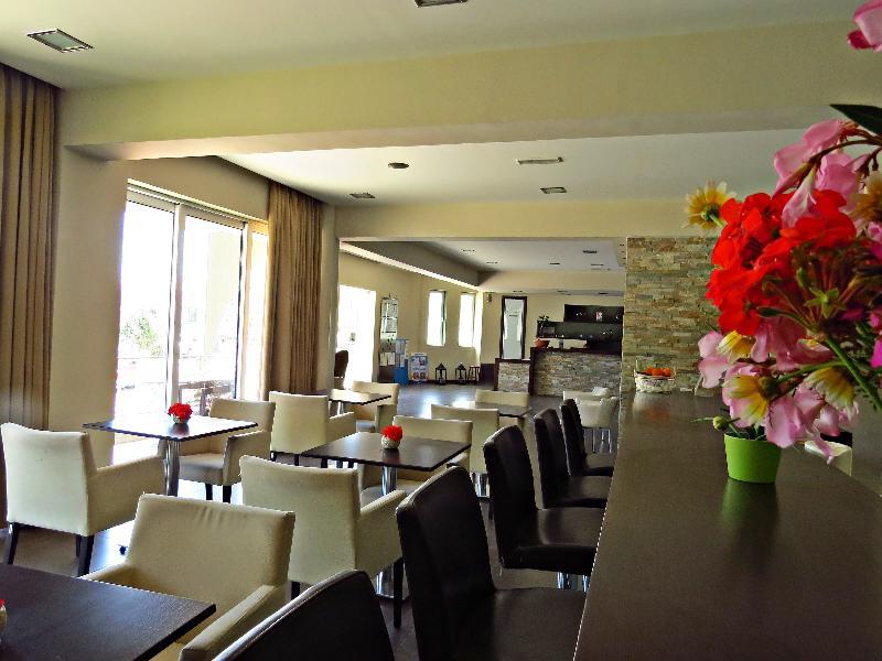 Maritime Hotel Apartments Petaloudes Exterior foto